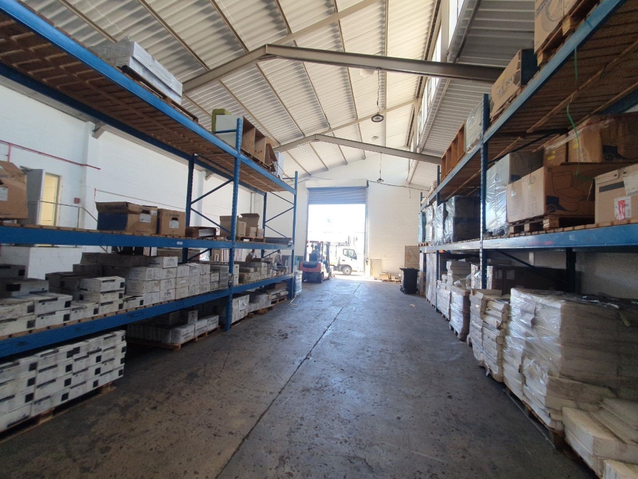 To Let commercial Property for Rent in Paarden Eiland Western Cape